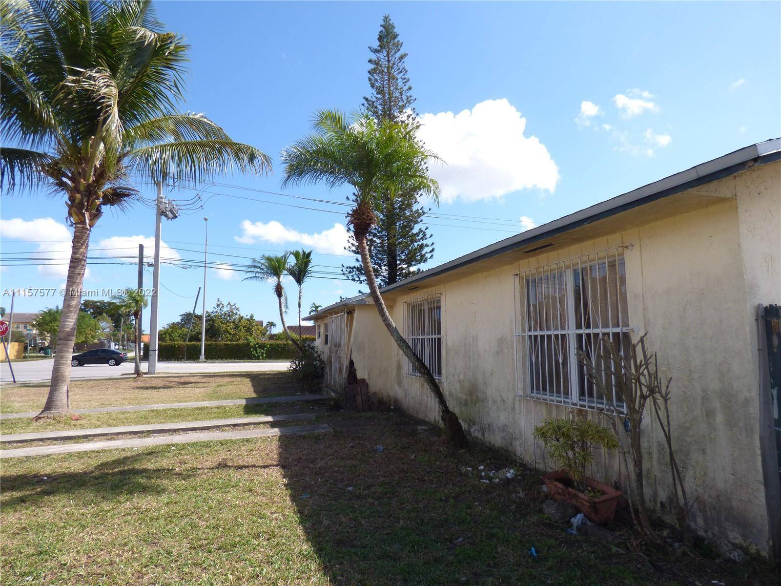 Miami, FL 33173,10700 SW 68th St