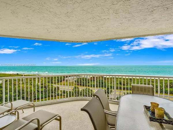 Fort Pierce, FL 34949,5051 N Highway A1a #8-4