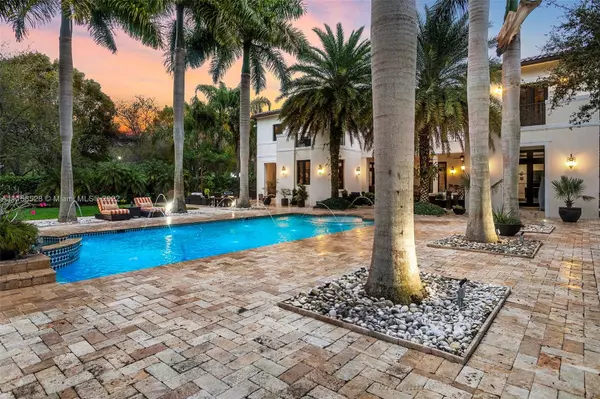 Pinecrest, FL 33156,8800 SW 63rd Ct