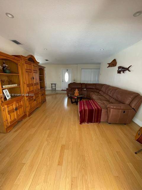 Miami, FL 33186,12220 SW 119th Pl
