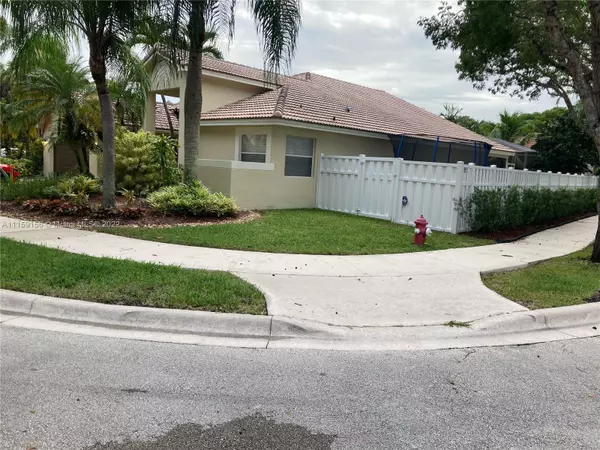 Weston, FL 33326,1953 S Landing Way