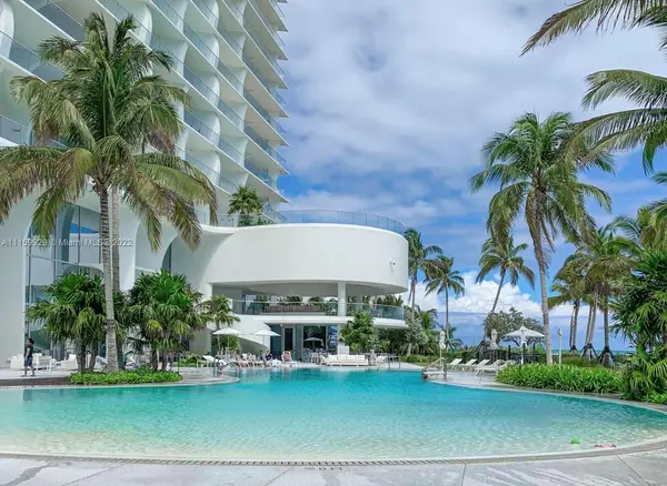 Sunny Isles Beach, FL 33160,16901 Collins Ave #2401