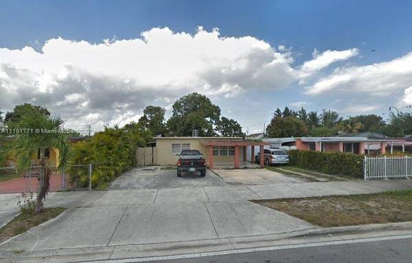 Hialeah,  FL 33013