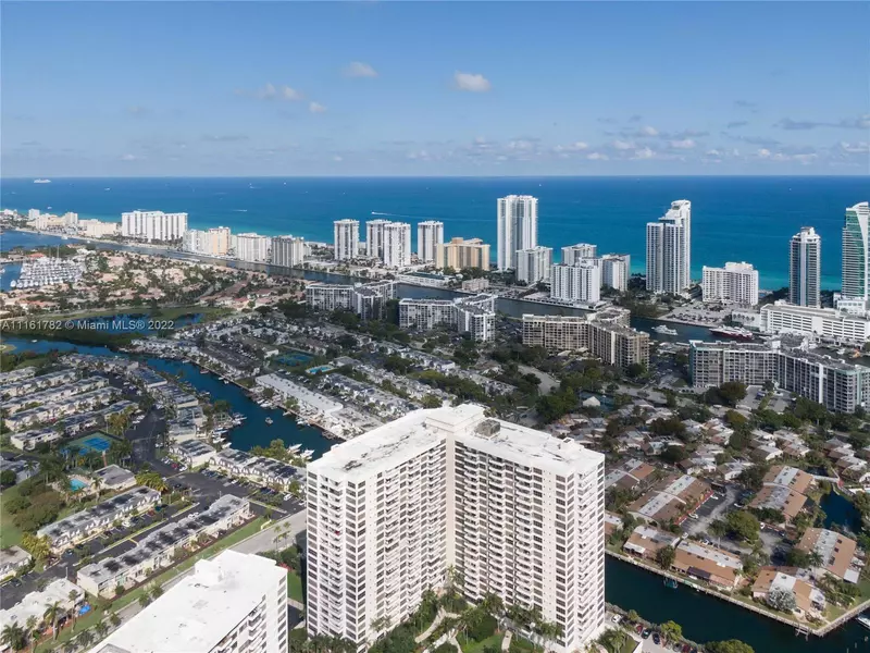 2500 Parkview Dr #417, Hallandale Beach, FL 33009