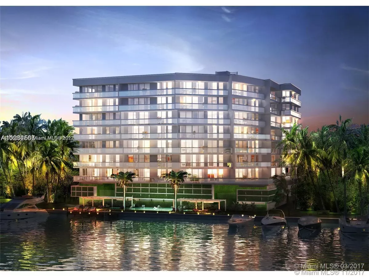 Bay Harbor Islands, FL 33154,9821 E Bay Harbor Drive #PH04