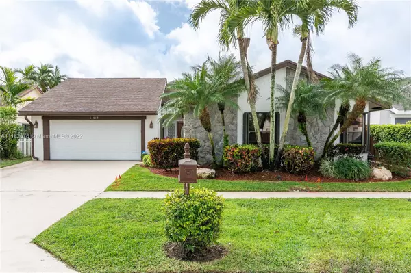 11612 Quiet Waters Ln, Boca Raton, FL 33428