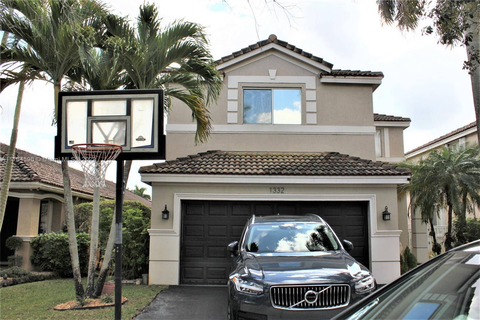 Weston, FL 33327,1332 Canary Island Dr