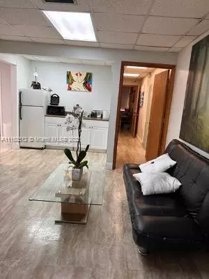 8080 Flagler Street Suite 3F, Miami, FL 33165