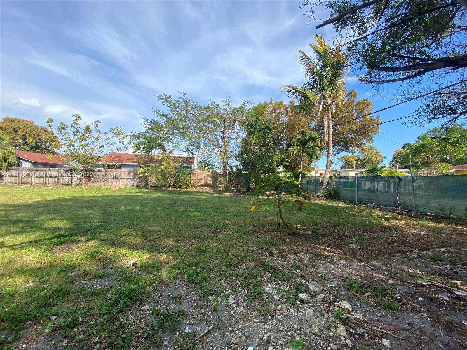 Miami, FL 33145,2290 SW 13 St