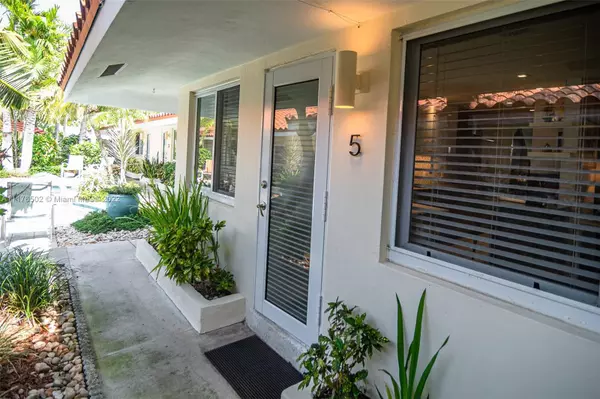 Fort Lauderdale, FL 33304,615 NE 10th Ave #105B