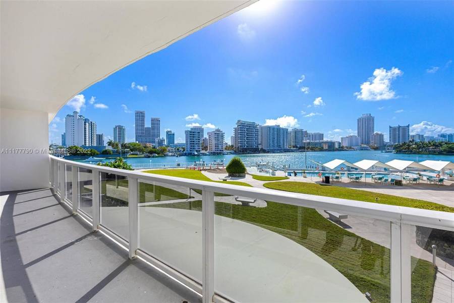 900 Bay #208, Miami Beach, FL 33141