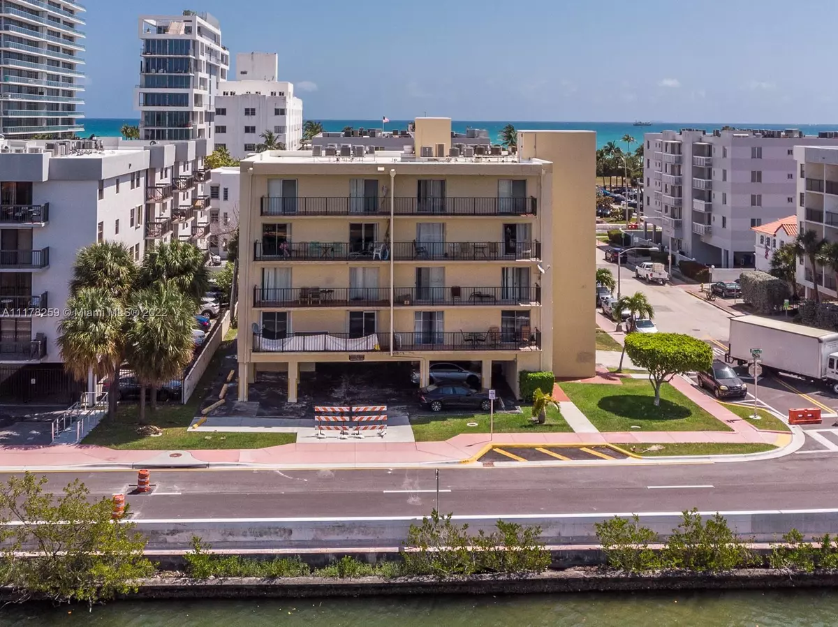 Miami Beach, FL 33140,3605 Indian Creek Dr #504