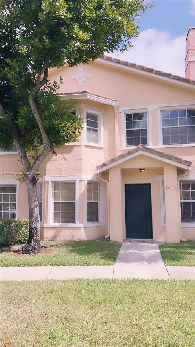 North Lauderdale, FL 33068,1610 Belmont Ln #1610