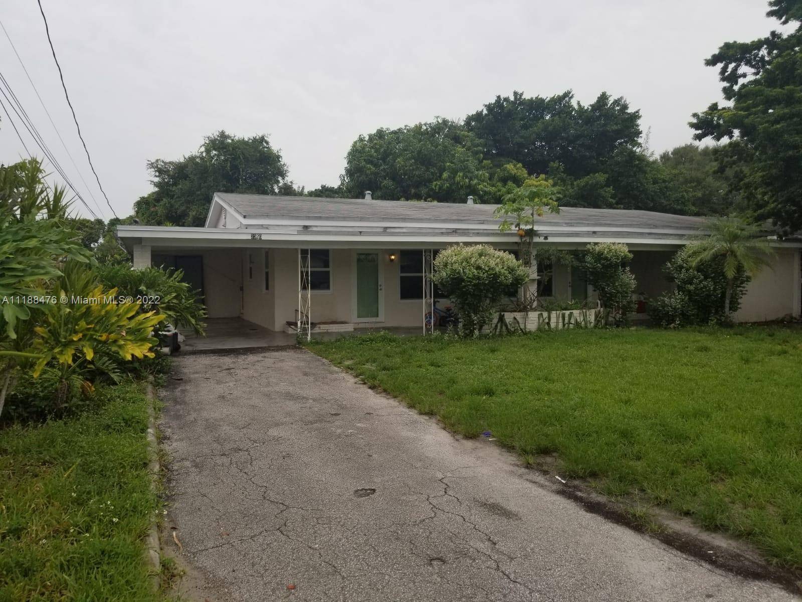 Dania Beach, FL 33312,2320 SW 44th St