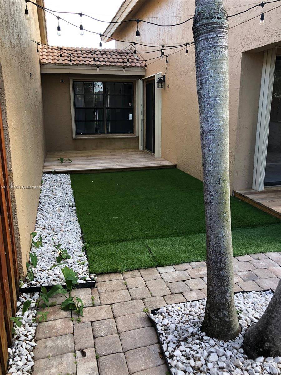 Boynton Beach, FL 33437,9842 Watermill Cir #F