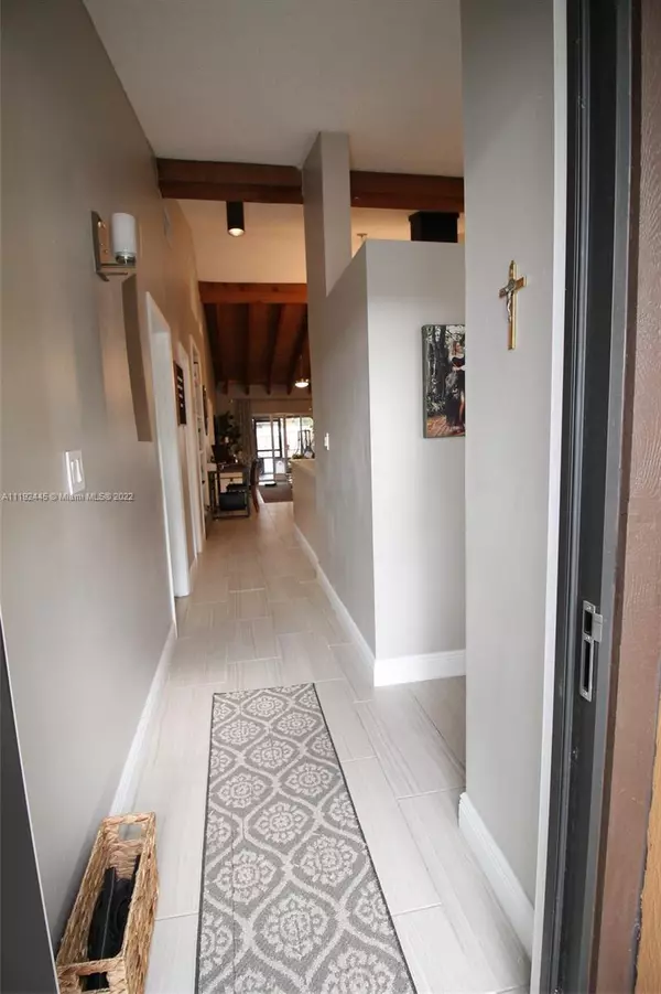 Pembroke Pines, FL 33026,2311 Chestnut Ct #2311