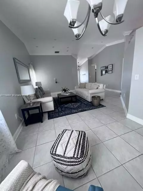 Miami, FL 33186,14504 SW 138th Ct