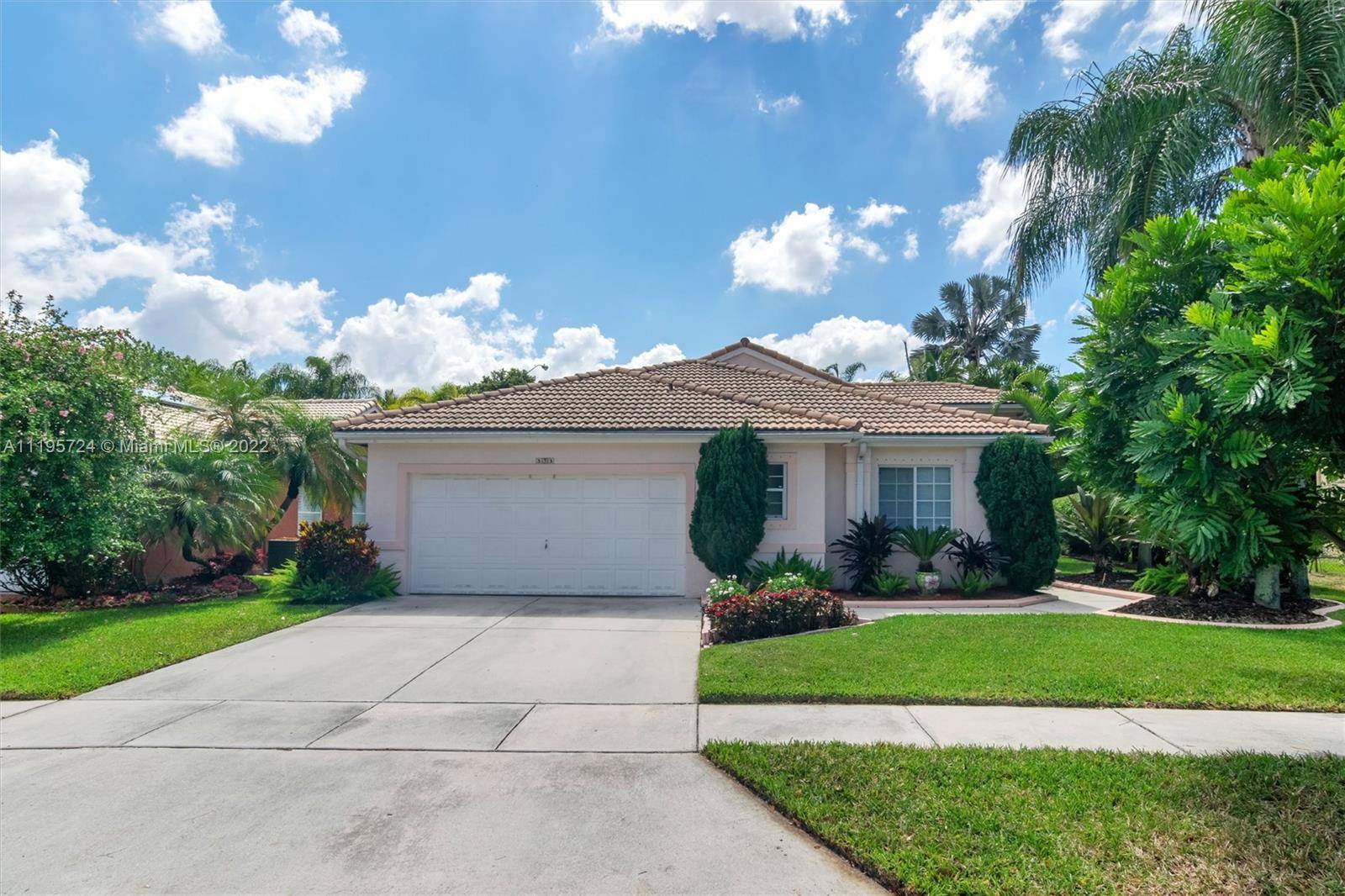 Pembroke Pines, FL 33027,373 SW 161st Ave