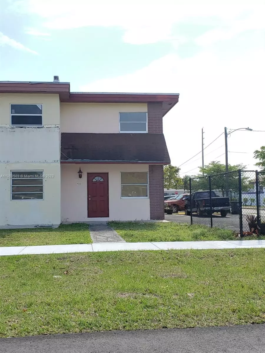 Hallandale Beach, FL 33009,700 NW 2nd Ave #700