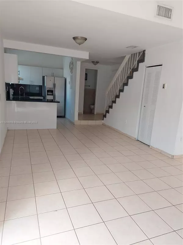 Hialeah, FL 33016,5700 W 25th Ct #5700