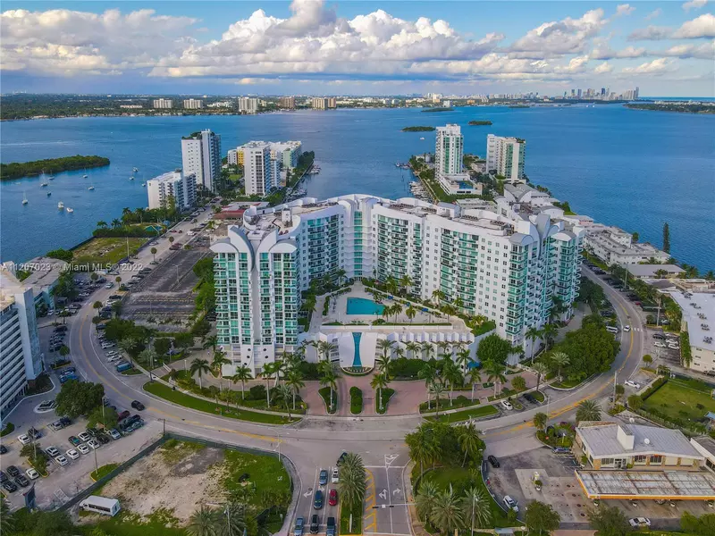 7900 Harbor Island Dr #623, North Bay Village, FL 33141