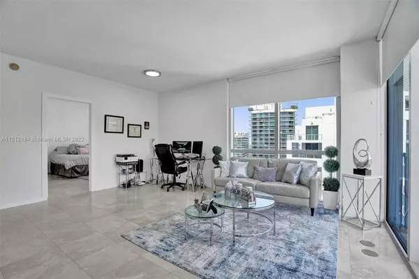 Miami, FL 33131,1060 Brickell Ave #3517