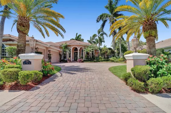 2546 Royal Palm Way, Weston, FL 33327
