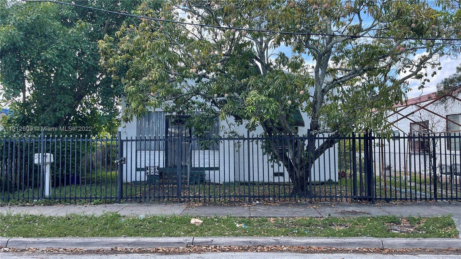 Miami, FL 33127,520 NW 42nd St