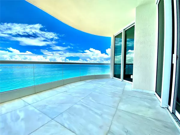 Sunny Isles Beach, FL 33160,16047 Collins Ave #2902