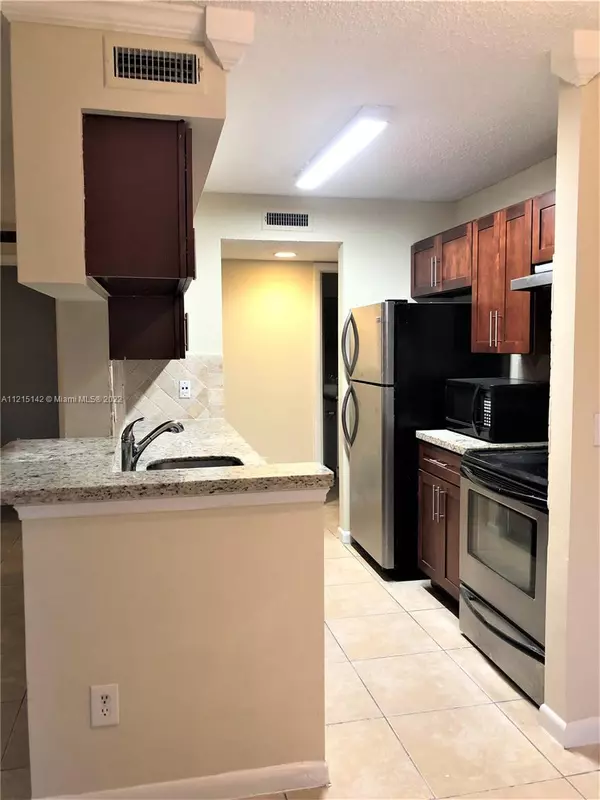 Pembroke Pines, FL 33025,356 SW 83rd Way #101