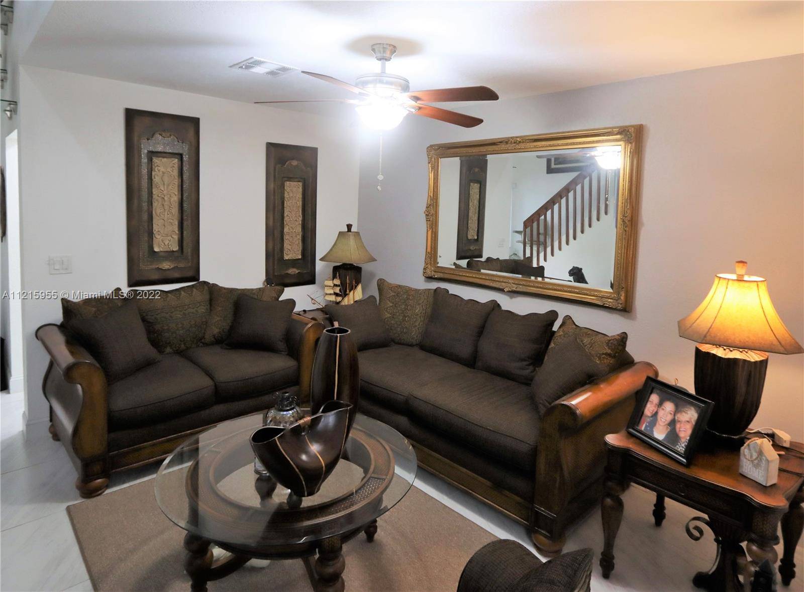 Pembroke Pines, FL 33026,11919 NW 12th St