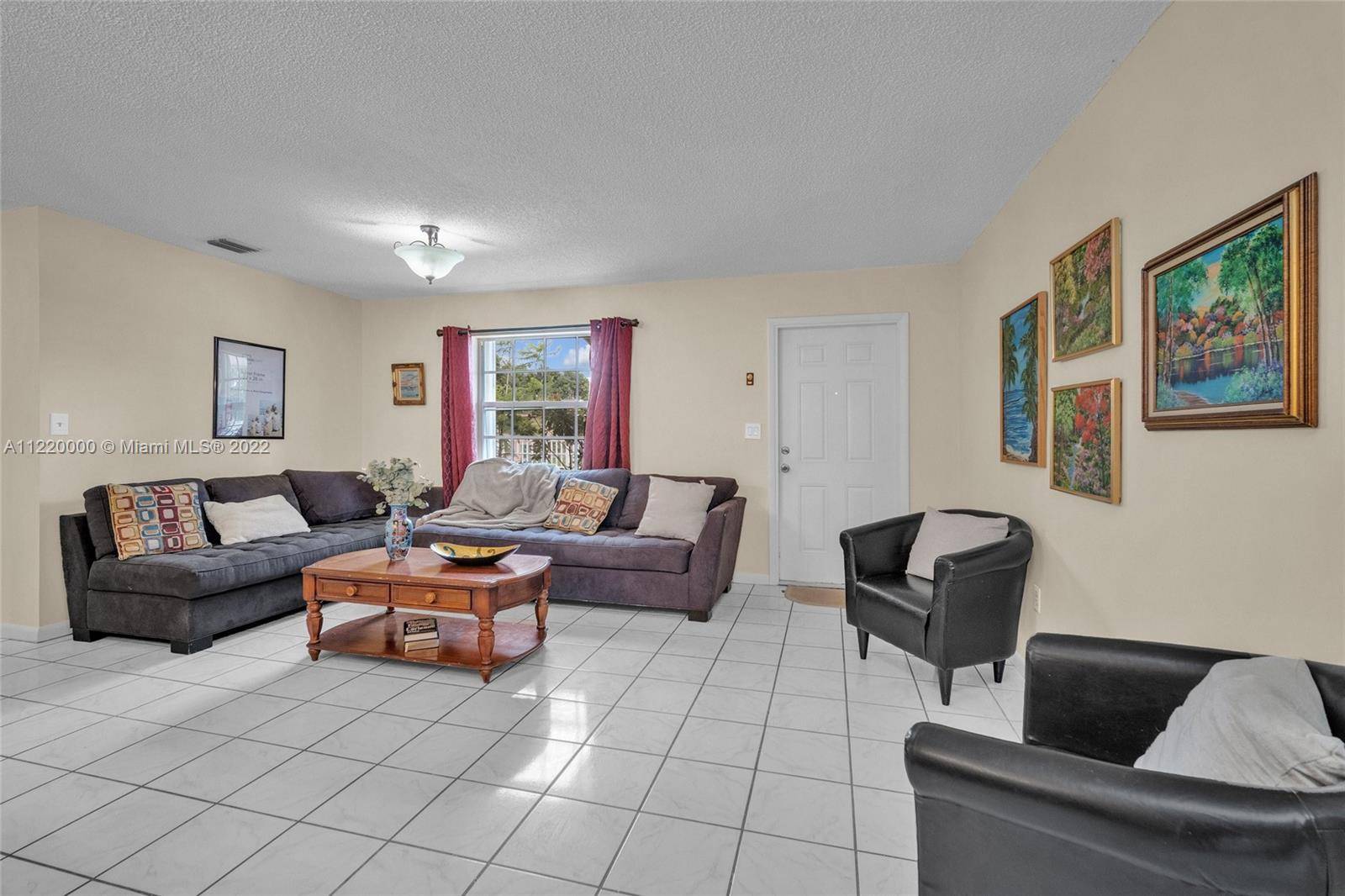 Miami, FL 33177,18910 SW 121st Ave
