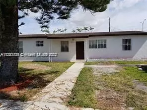 3111 NW 166th St, Miami Gardens, FL 33054