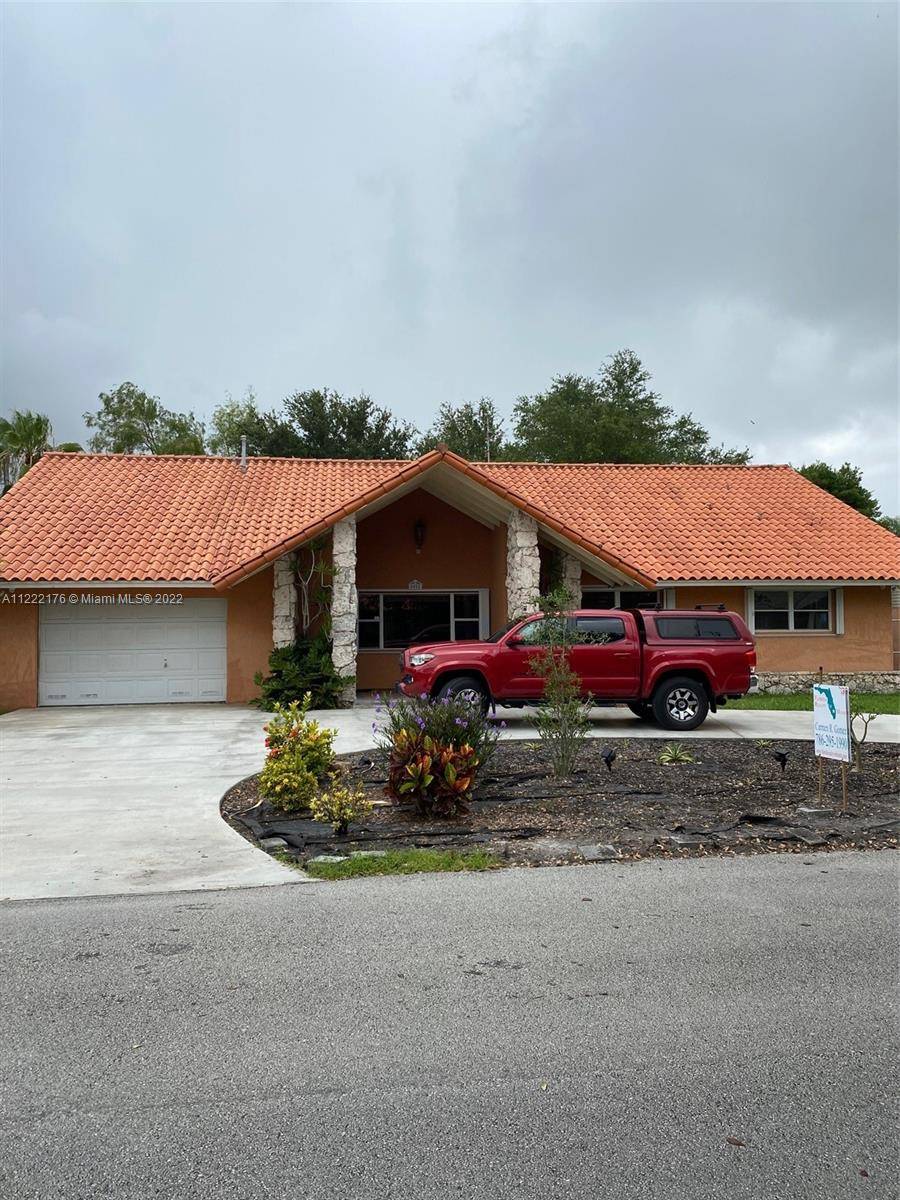 9955 NW 28th Ter, Doral, FL 33172