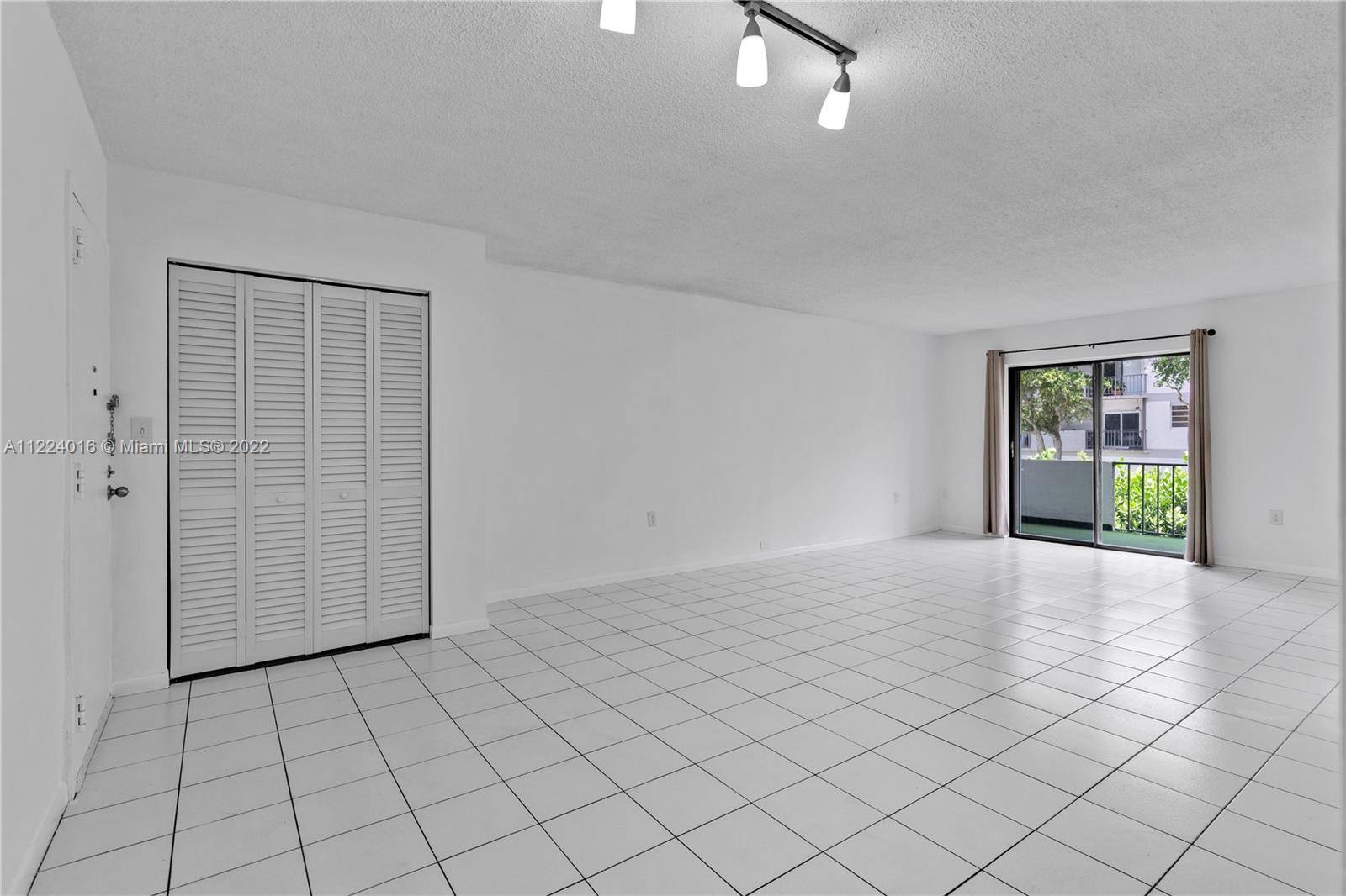Miami Shores, FL 33138,9020 NE 8th Ave #2H