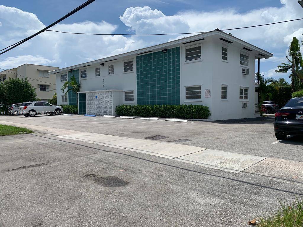 Miami Shores, FL 33138