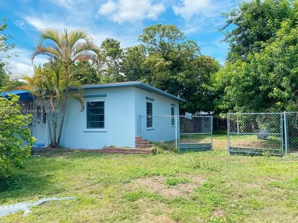 Homestead, FL 33033,15061 SW 296th St