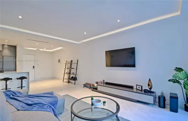 Miami Beach, FL 33139,1500 Bay Rd #364S