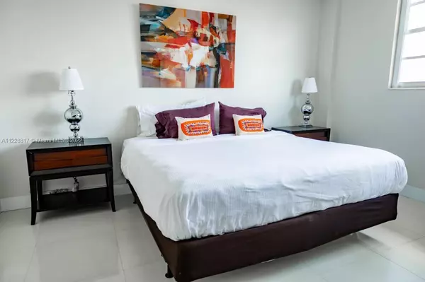 Sunny Isles Beach, FL 33160,Address not disclosed