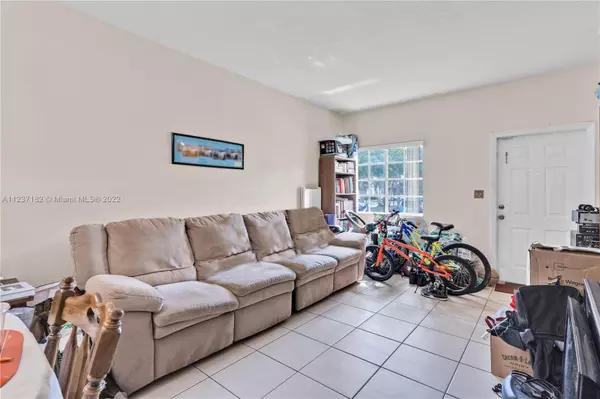 Miami, FL 33177,16934 SW 138th Ct #16934