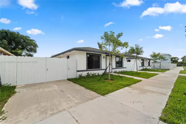 Goulds, FL 33177,11960-11964 SW 214 ST.