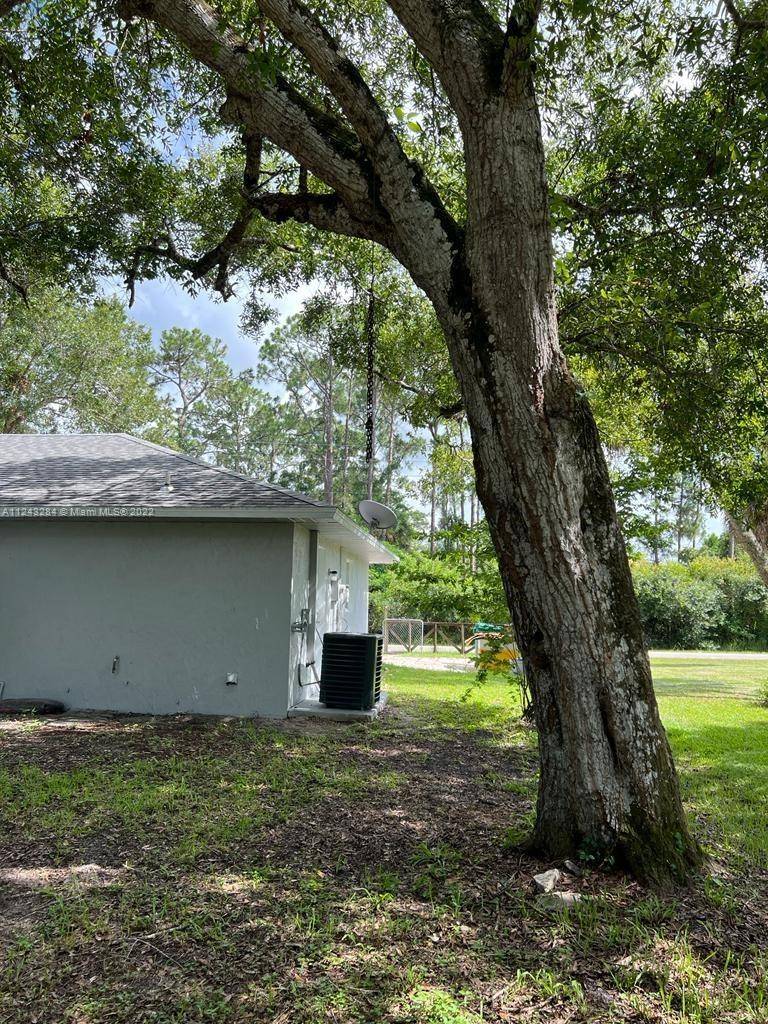 Fort Pierce, FL 34951,8106 Deland Ave