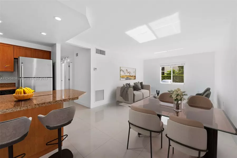 8607 SW 68th Ct #2, Pinecrest, FL 33156