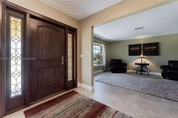 Boynton Beach, FL 33435,555 SW 24th Ave