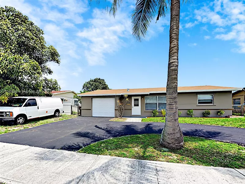 1440 SW 6th Ave, Deerfield Beach, FL 33441