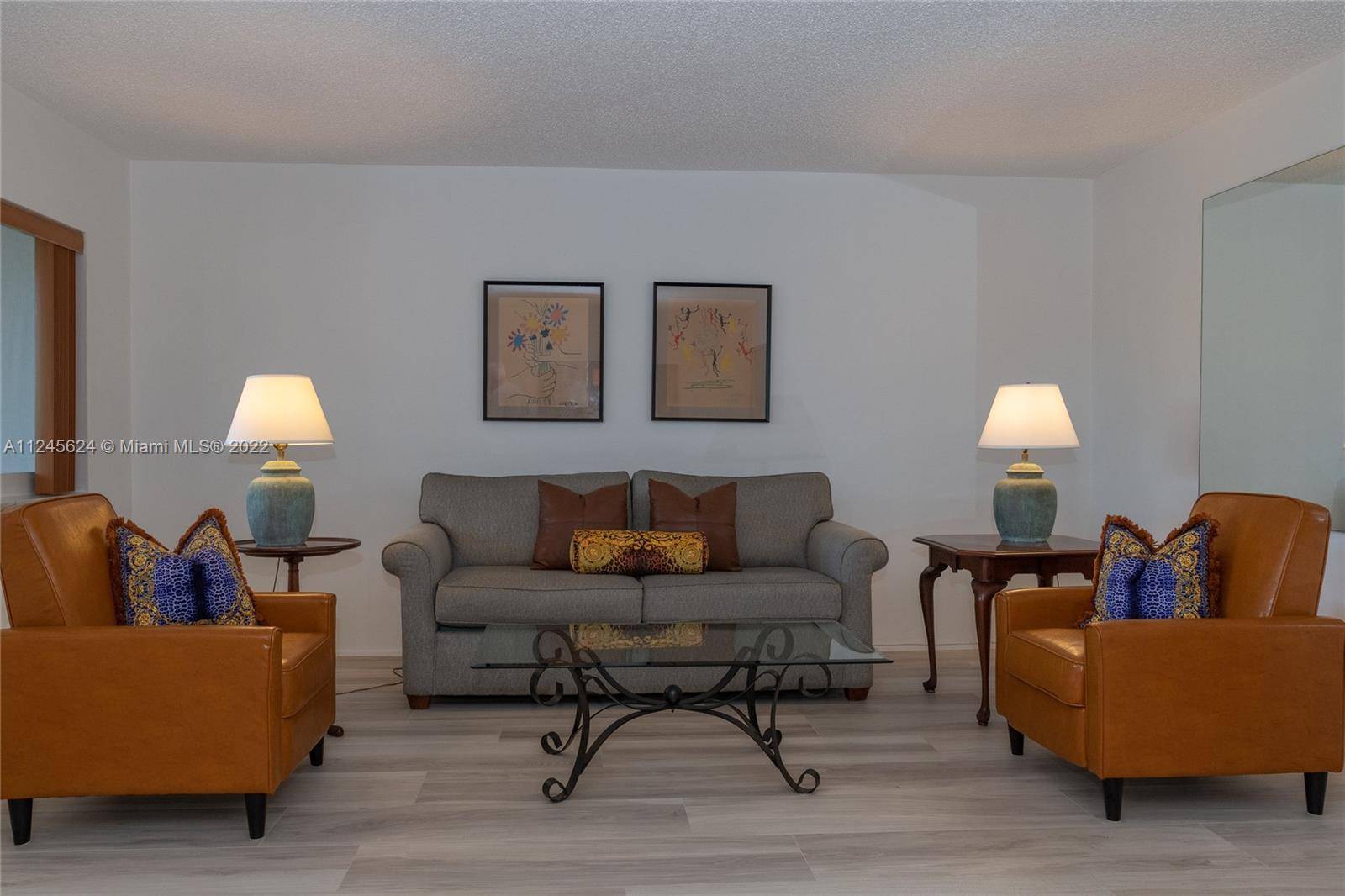 Fort Lauderdale, FL 33308,2141 NE 68th St #107