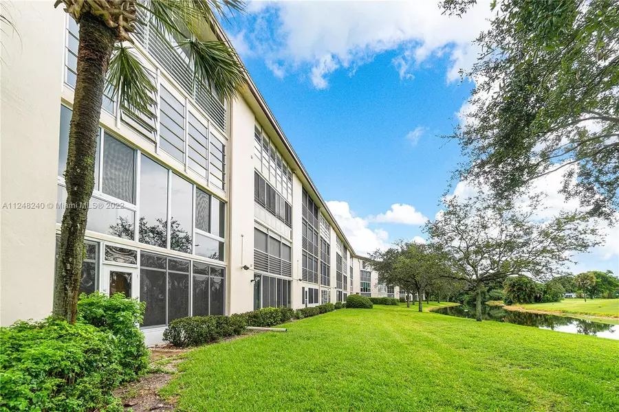 3203 Portofino Pt #L1, Coconut Creek, FL 33066