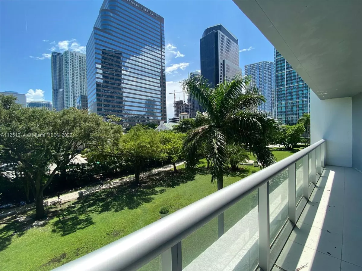 Miami, FL 33131,495 Brickell Ave #409