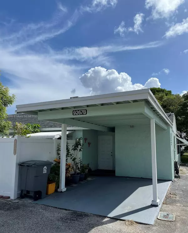 9267 SW 5th St #B, Boca Raton, FL 33428