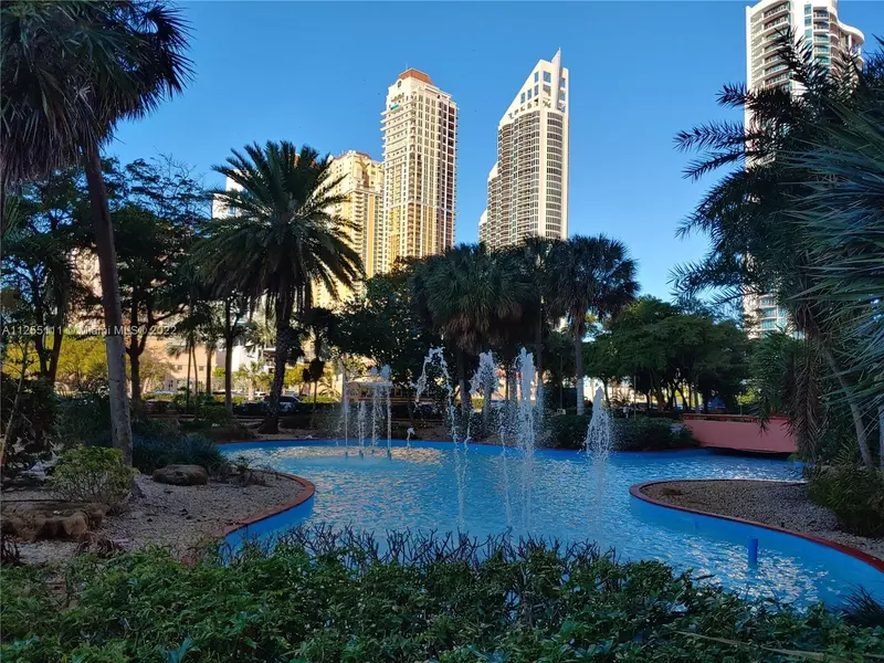 Sunny Isles Beach, FL 33160